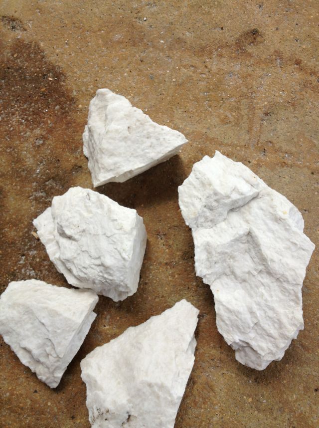 钠长石原石原料 各种矿物岩石标本 长石类矿物原料