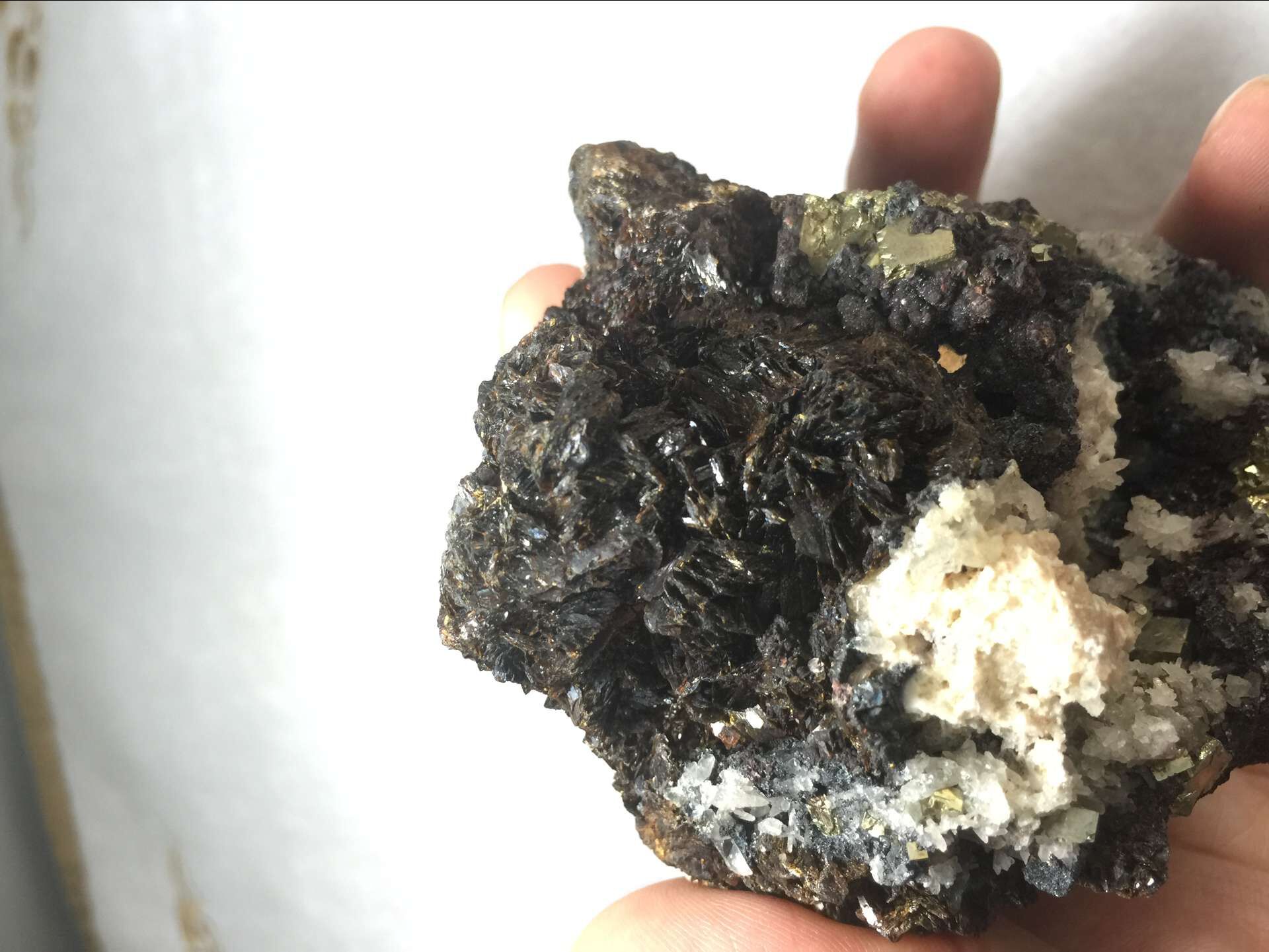 新产品：湖北石原石，很稀有的结晶，鉴赏收藏佳品